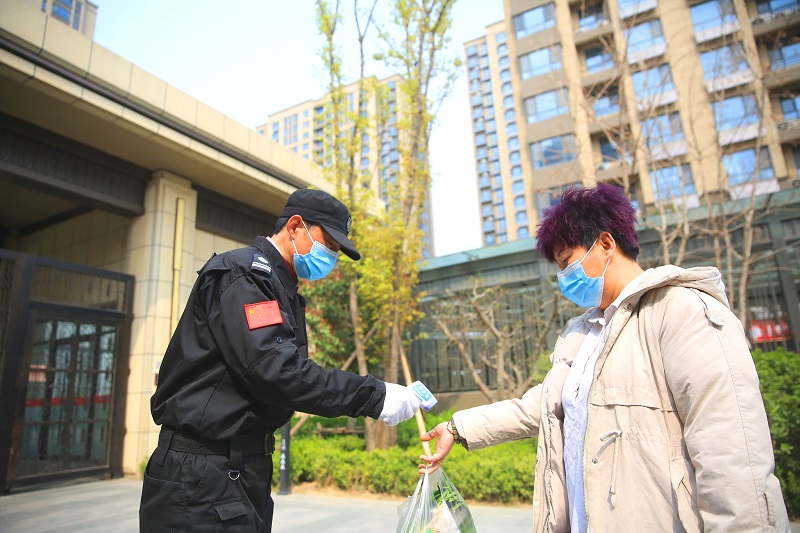 （疫情防控）“有你們‘守門’，我們業(yè)主放(2533190)-20220325101951.jpg